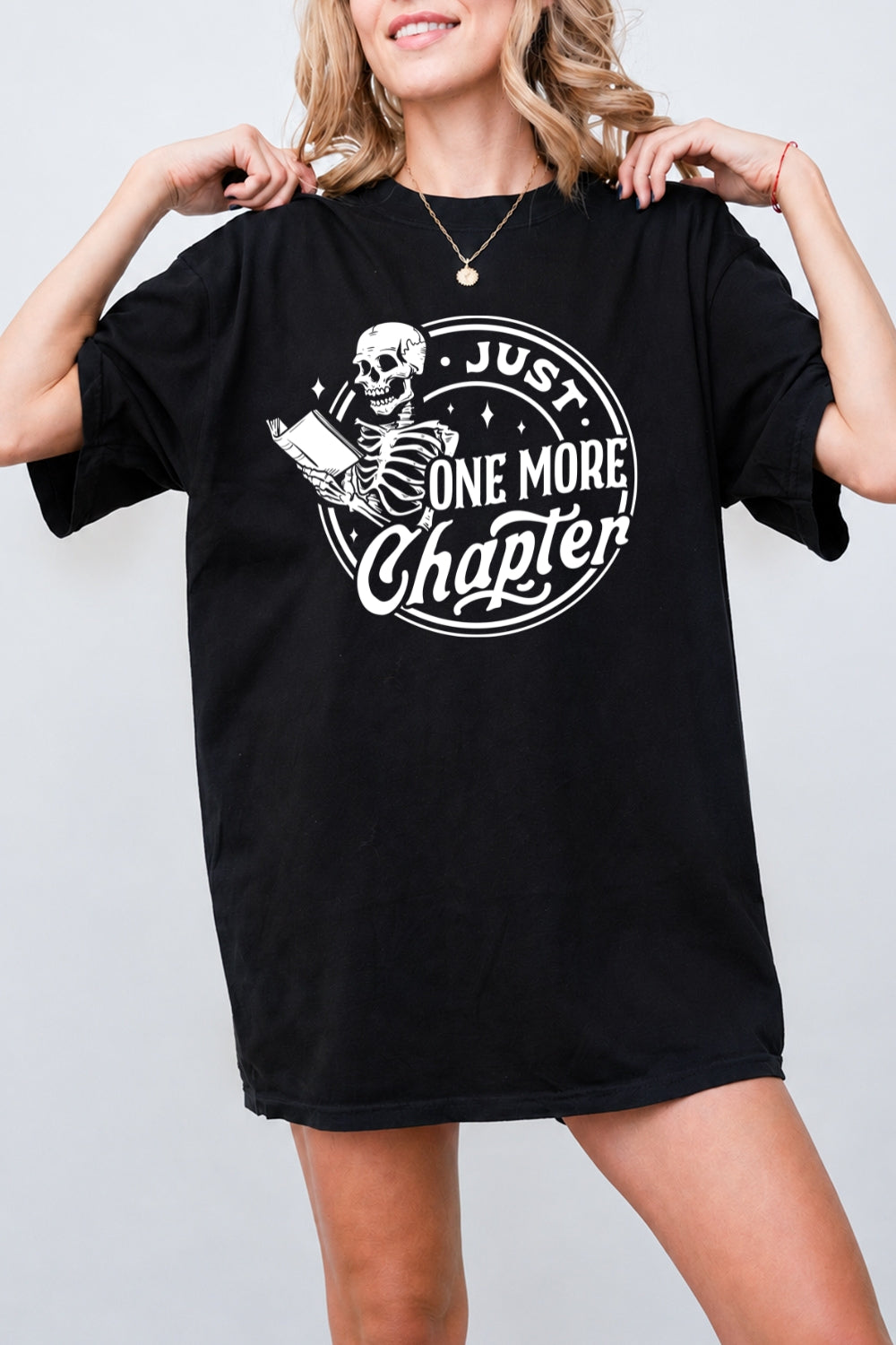 Just one more chapter reading tee