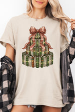 Books christmas tree tee