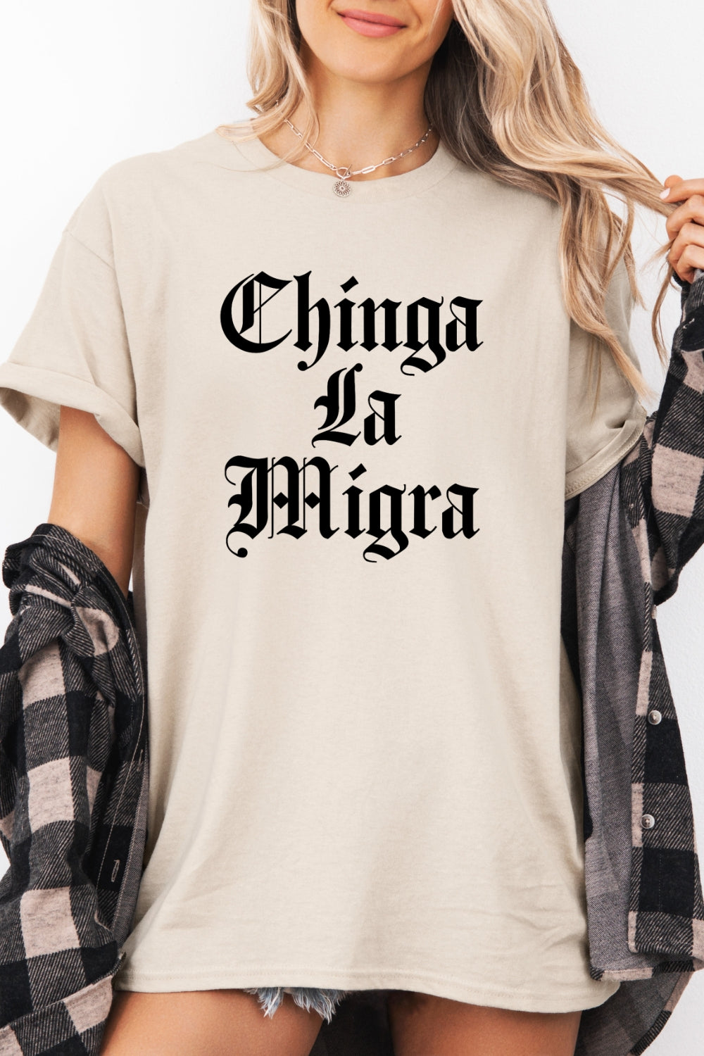 Chinga la migra gothic tee