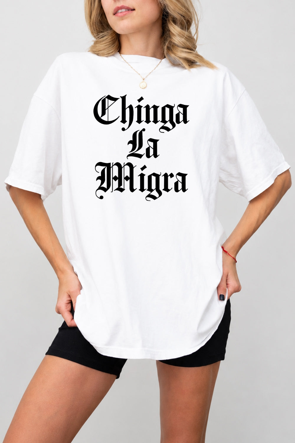 Chinga la migra gothic tee