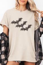 Flying bats vintage tee