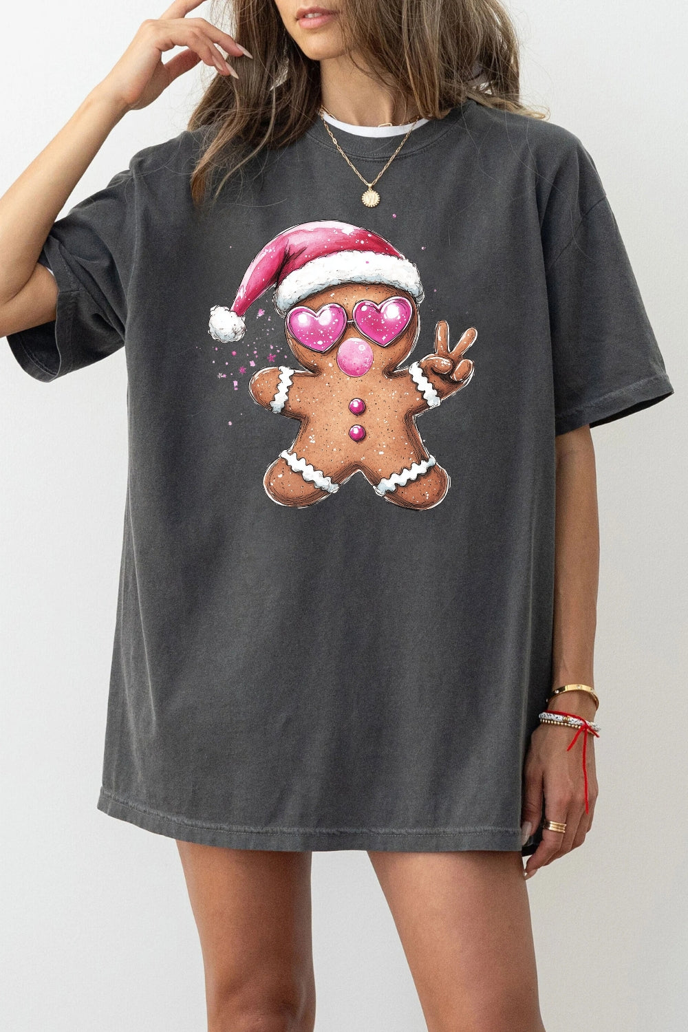 Gingerbread man blowing bubble tee