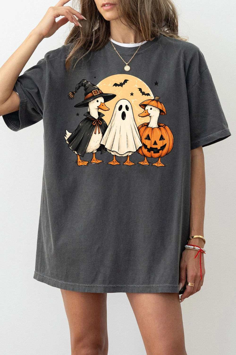 Halloween ghost duck tee