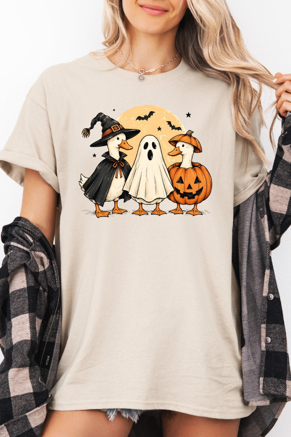 Halloween ghost duck tee