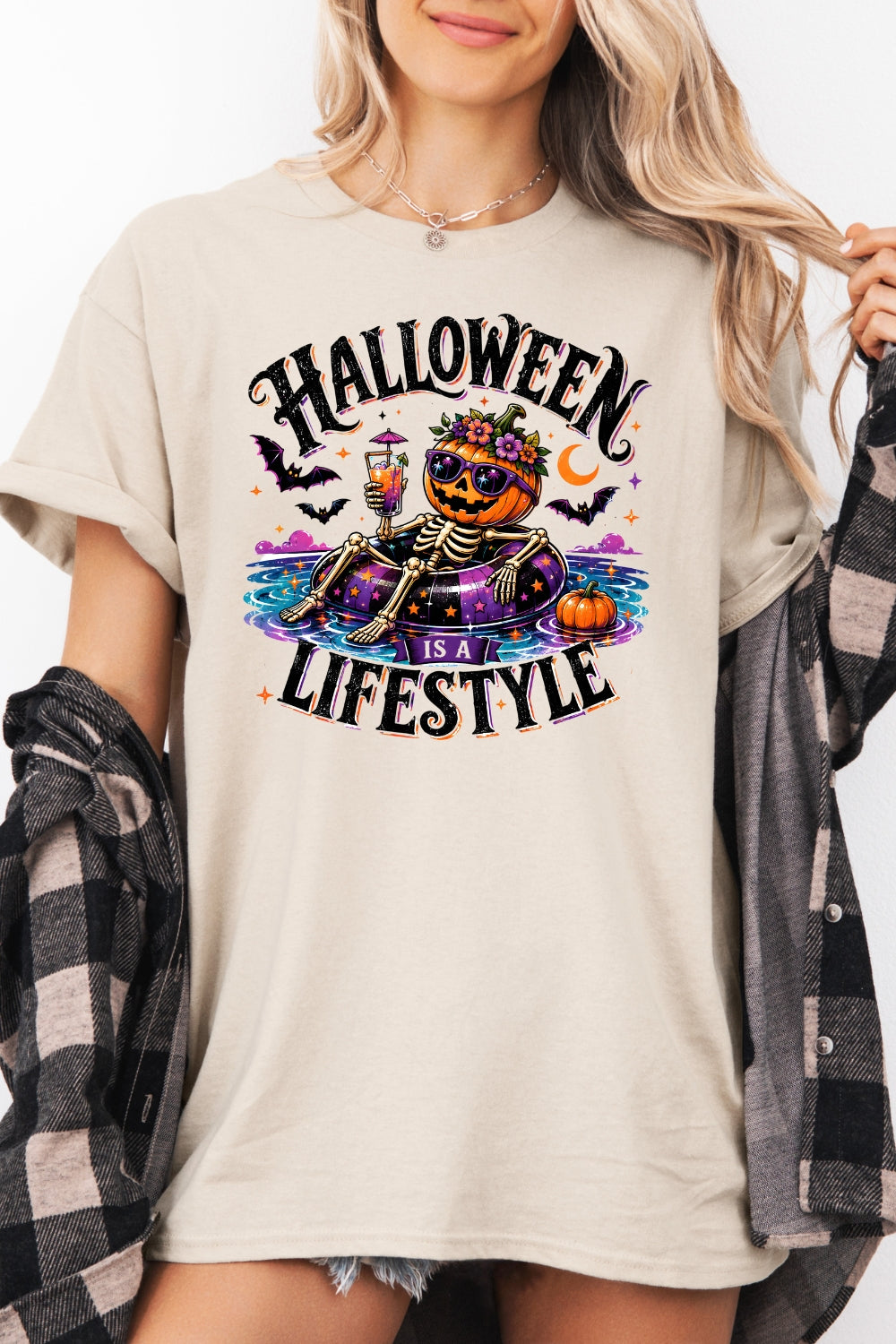Halloween lifestyle skull tee