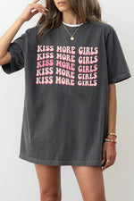 Kiss more girls tee