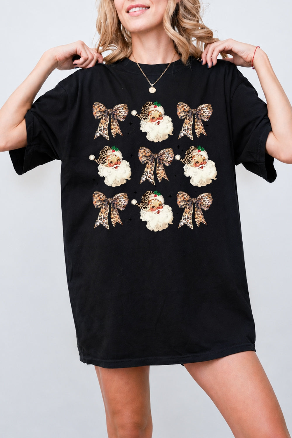 Leopard santa christmas tee