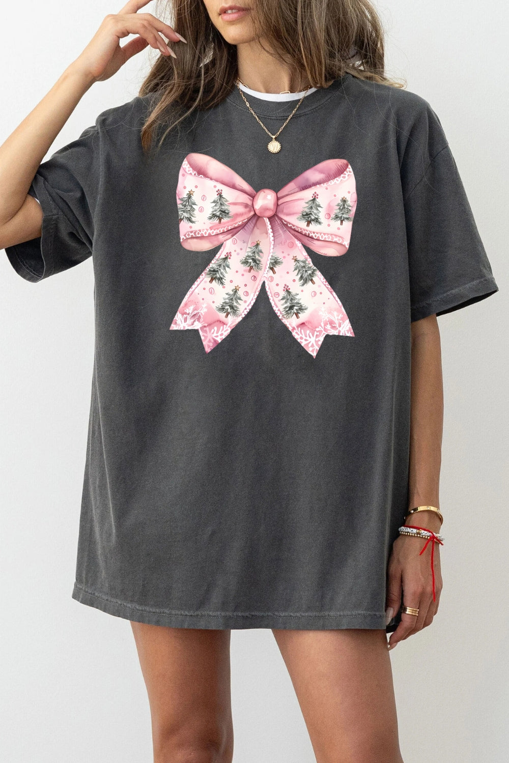 Pink christmas tree bow tee