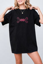 Pink scissors lesbian tee