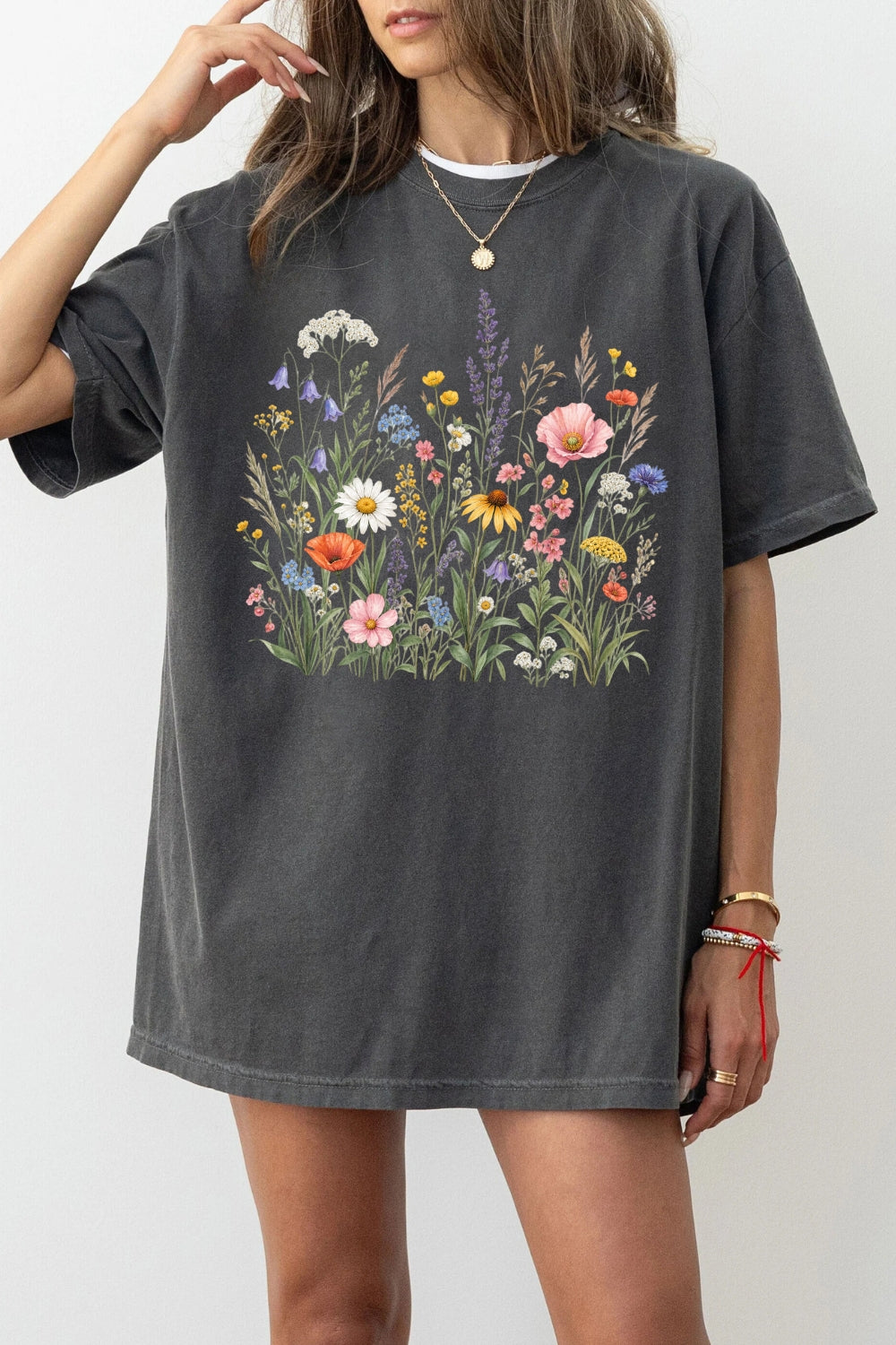 Retro cluster of flowers tee