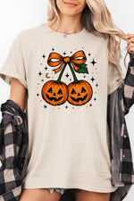 Smiling halloween pumpkin bow tee