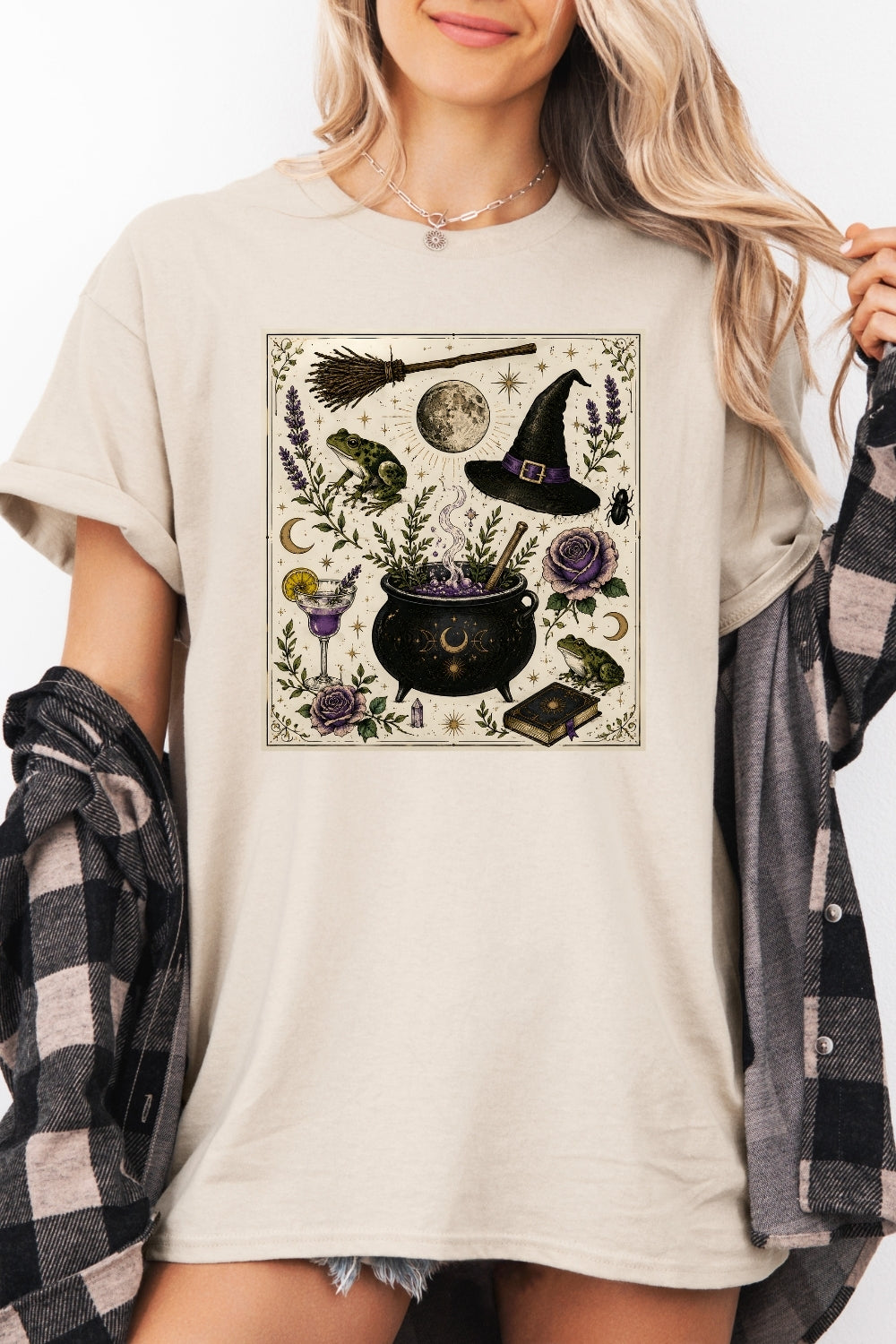 The witch's belongings tee